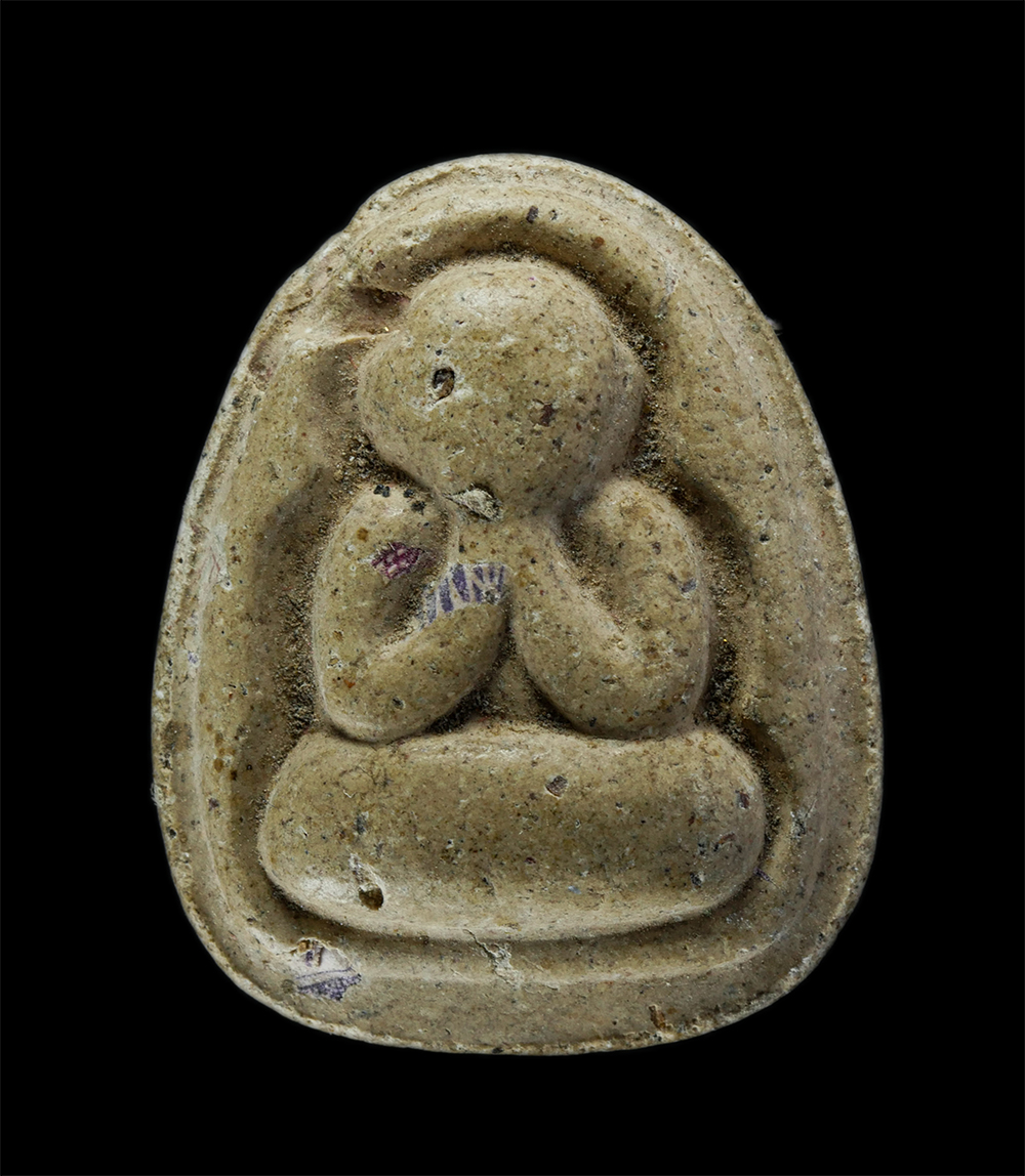 23Jul24 (49)p.jpg - พระปิดตามหาอุตม์ มหาลาภ พระปิดตาซีตรอง หลวงพ่อขวัญชัย ธมฺมวโร วัดนามะตูม อ.พนัสนิคม จ.ชลบุรี ปี2540 เนื้อผงพุทธคุณ ผงว่าน เกศา ฝังแร่ ฝังพลอย ธนบัตรขว [..] | https://kamulet.in.th